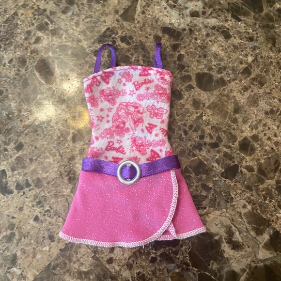 7 Short Barbie Dresses - Picture 8 of 15